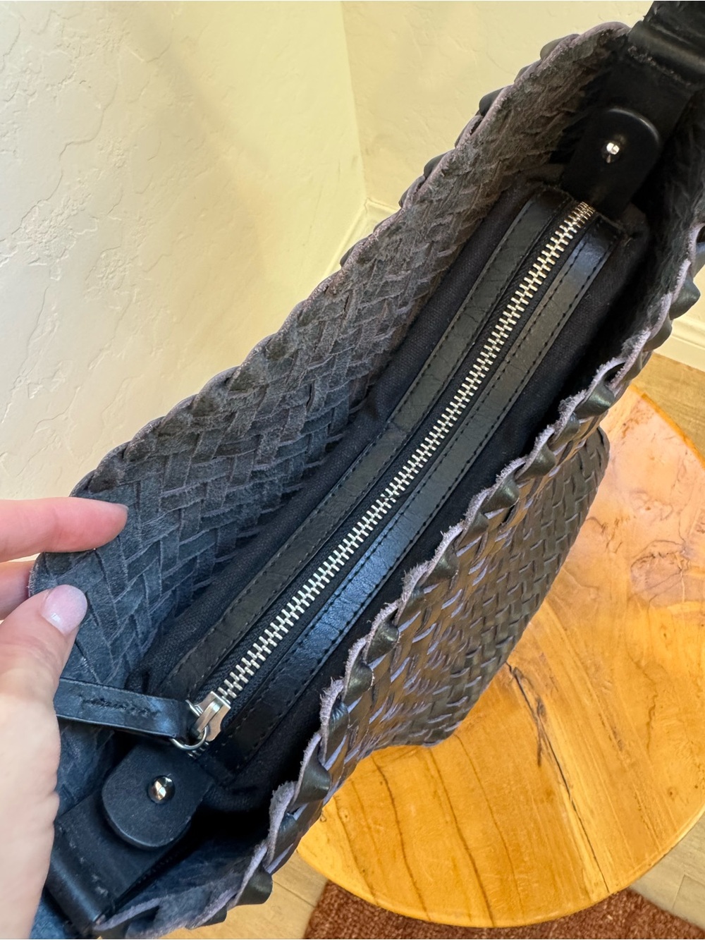 Mango Woven Leather Bucket Bag in Black - Picture 5 of 13